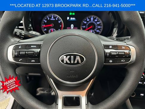 Used 2021 Kia K5 LXS image 12