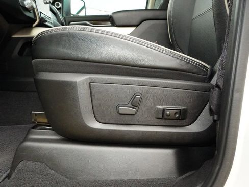 Used 2024 RAM 2500 Laramie image 29