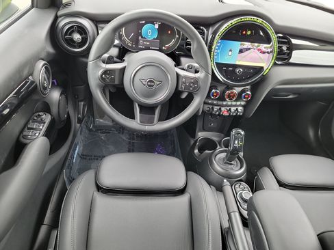 Certified 2023 MINI Cooper S FWD image 8