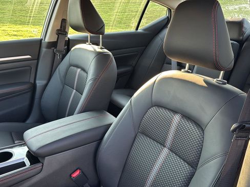 New 2025 Nissan Altima 2.5 SR image 25