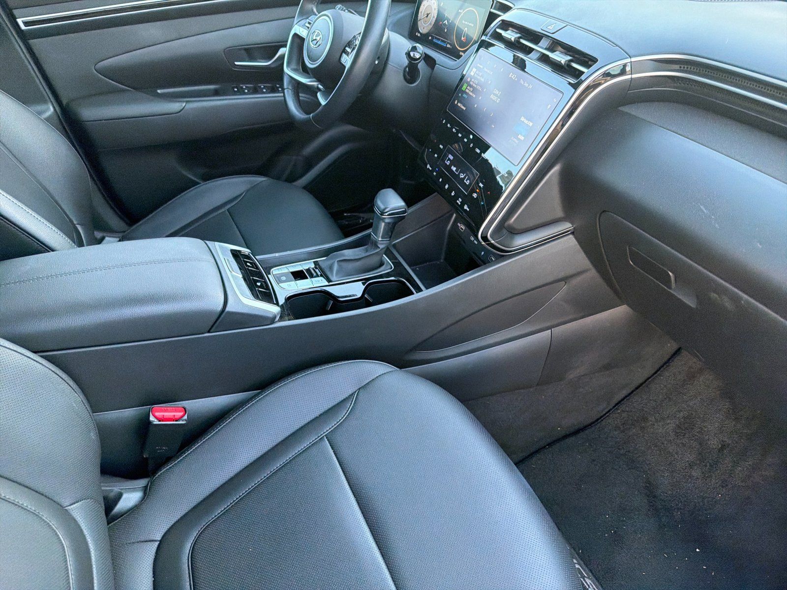Certified 2024 Hyundai Tucson SEL w/ Convenience Package FWD image 15