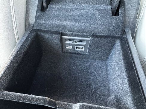 Certified 2023 Cadillac XT6 Sport w/ Technology Package image 31