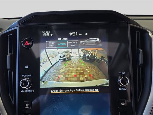 Used 2025 Subaru Crosstrek 2.0i Premium image 21