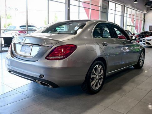 Used 2015 Mercedes-Benz C 300 4MATIC Sedan image 5