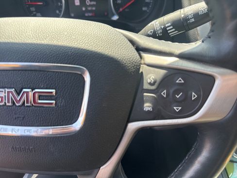 Used 2019 GMC Terrain Denali w/ Advanced Safety Package AWD/4WD image 14