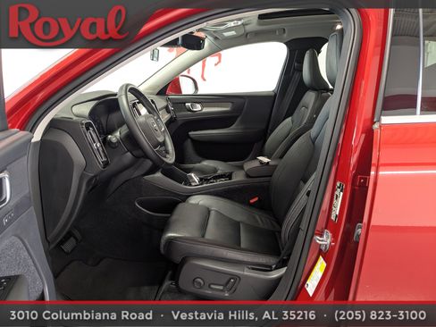 Used 2021 Volvo XC40 T5 Inscription image 18