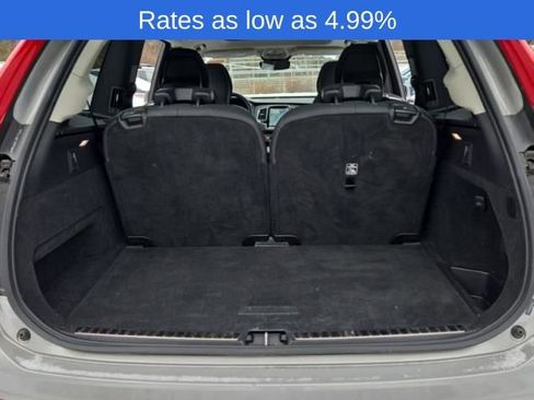 Used 2023 Volvo XC90 B6 Plus image 10