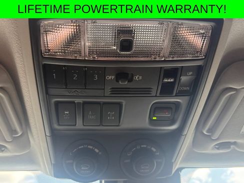 Used 2024 Toyota 4Runner TRD Off-Road Premium w/ Moonroof Package AWD/4WD image 10