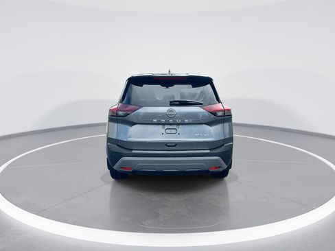 Used 2023 Nissan Rogue SV AWD/4WD image 8