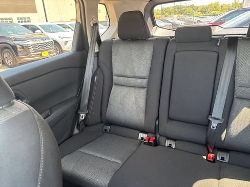 Used 2026 Nissan Rogue SV FWD image 40