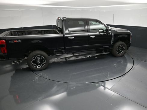 Used 2024 Ford F250 Platinum AWD/4WD image 47