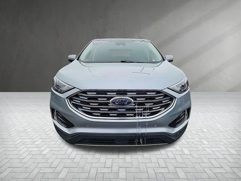 Used 2022 Ford Edge Titanium image 12
