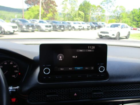 Certified 2024 Honda HR-V Sport image 16