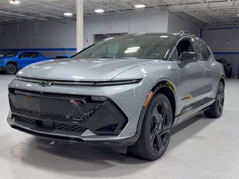 New 2026 Chevrolet Equinox EV RS image 15