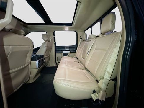 Used 2017 Ford F250 Lariat w/ Lariat Ultimate Package image 19