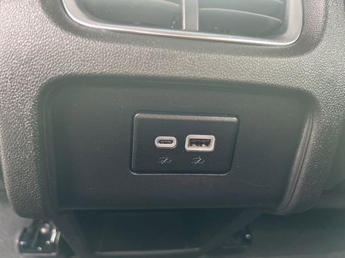 Used 2025 Chevrolet Blazer LT FWD image 33