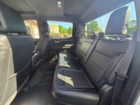 Used 2023 Chevrolet Silverado 1500 RST w/ Z71 Off-Road Package image 13