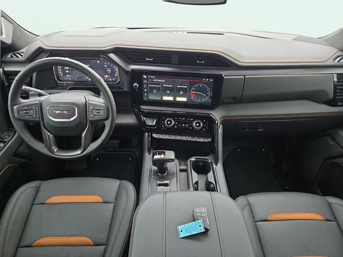 Used 2025 GMC Sierra 1500 AT4 w/ AT4 Premium Package image 14