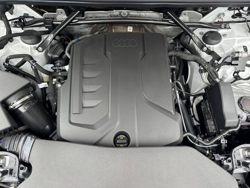 New 2025 Audi Q5 Premium image 41