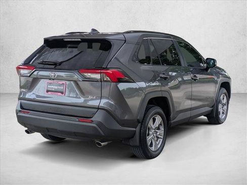 Used 2023 Toyota RAV4 XLE w/ Convenience Package FWD image 5