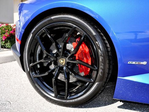 Used 2015 Lamborghini Huracan LP 610-4 AWD/4WD image 13