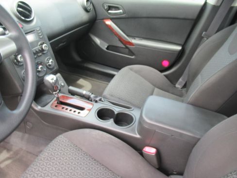 Used 2007 Pontiac G6 Sedan w/ Sport Package FWD image 16