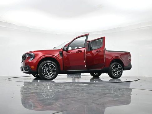 New 2025 Ford Maverick Lariat w/ 4K Tow Package image 50