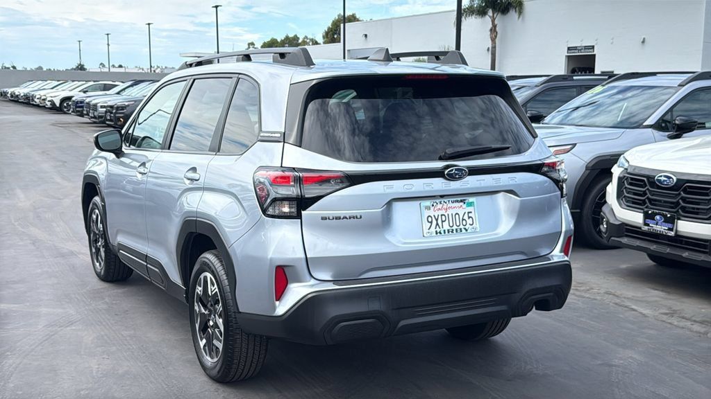 Certified 2026 Subaru Forester Premium AWD/4WD image 4