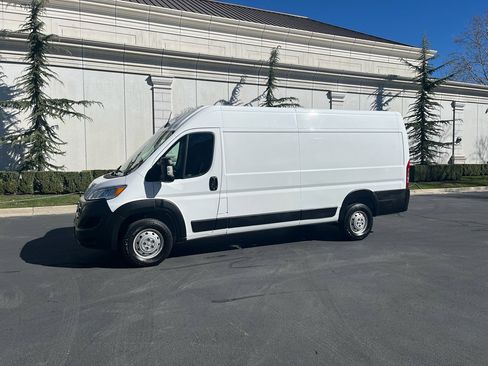 Used 2023 RAM ProMaster 3500 w/ Fleet Safety Group image 2