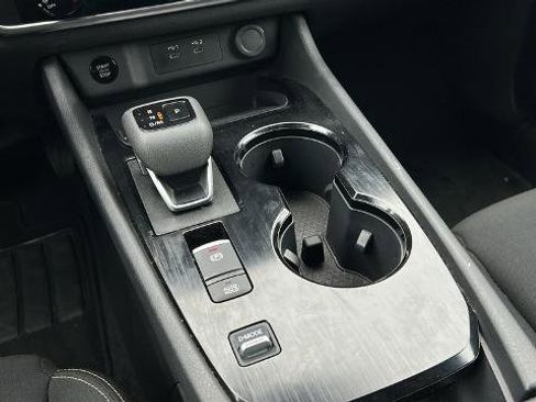 Certified 2025 Nissan Rogue S image 23