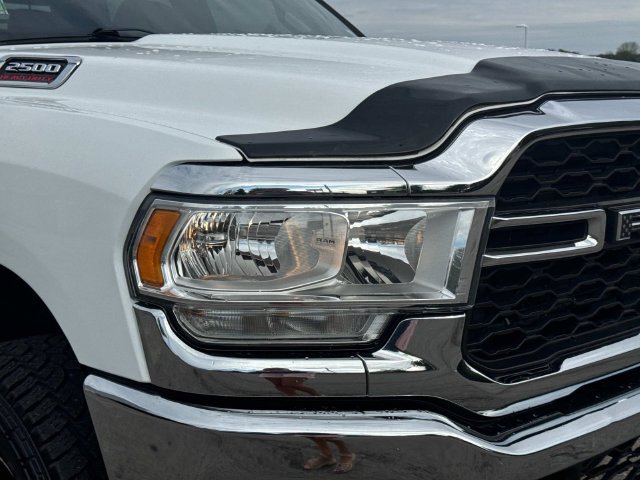 Used 2021 RAM 2500 Tradesman w/ Chrome Appearance Group AWD/4WD image 11