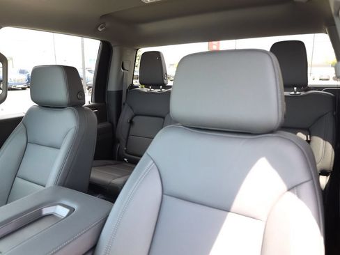 New 2026 GMC Sierra 3500 SLT AWD/4WD image 17