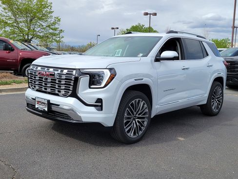 New 2026 GMC Terrain Denali AWD/4WD image 4