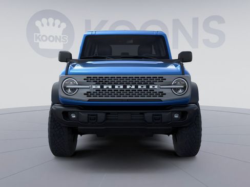 New 2025 Ford Bronco Badlands w/ Sasquatch Package AWD/4WD image 8