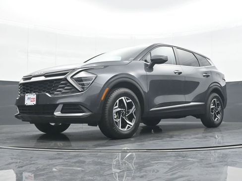 Used 2024 Kia Sportage LX image 26