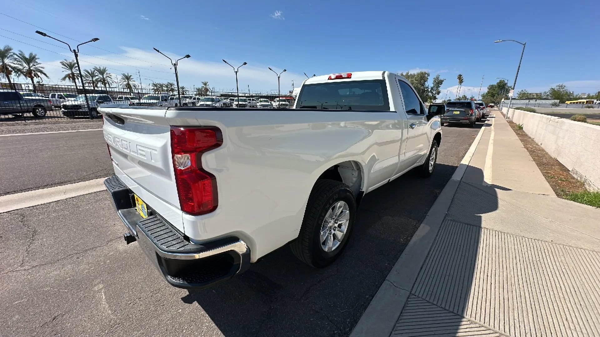 Used 2020 Chevrolet Silverado 1500 W/T RWD image 5
