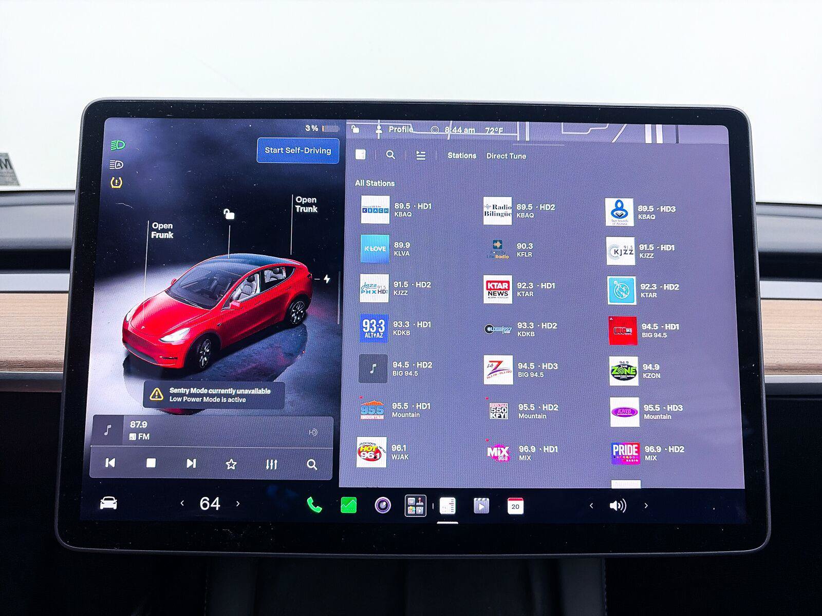 Used 2023 Tesla Model Y Long Range AWD/4WD image 24