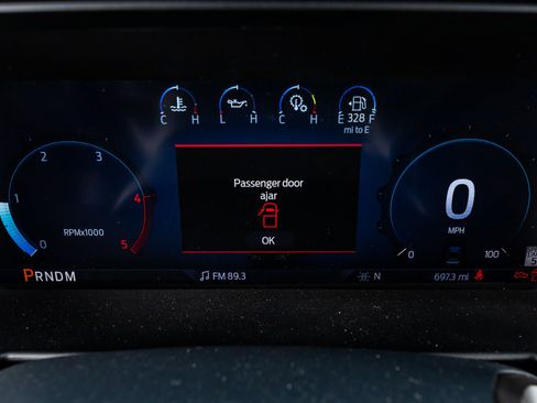 Used 2024 Ford F350 Platinum w/ FX4 Off-Road Package image 20