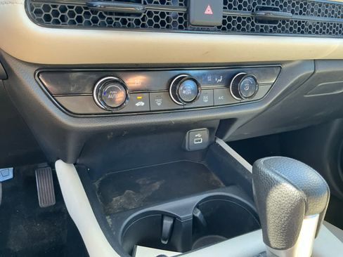 Used 2023 Honda HR-V LX image 22