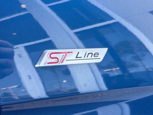 Used 2021 Ford Edge ST-Line FWD image 33