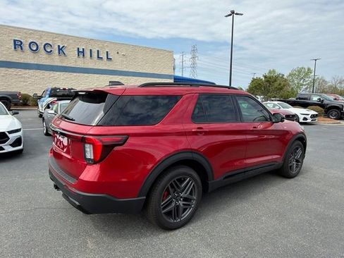 New 2026 Ford Explorer ST-Line w/ ST-Line Street Pack RWD image 16