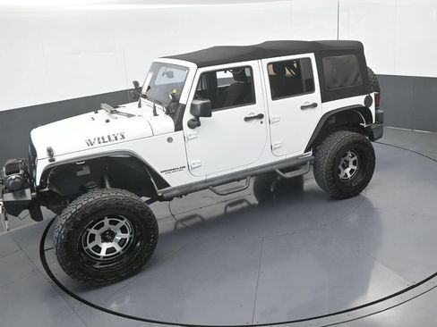 Used 2014 Jeep Wrangler Unlimited Sport w/ Power Convenience Group AWD/4WD image 48