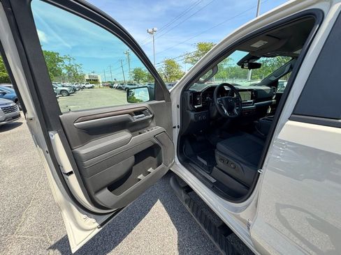 New 2026 Chevrolet Silverado 1500 RST w/ RST Select Package AWD/4WD image 11