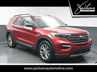 Used 2021 Ford Explorer XLT w/ Equipment Group 202A image 1