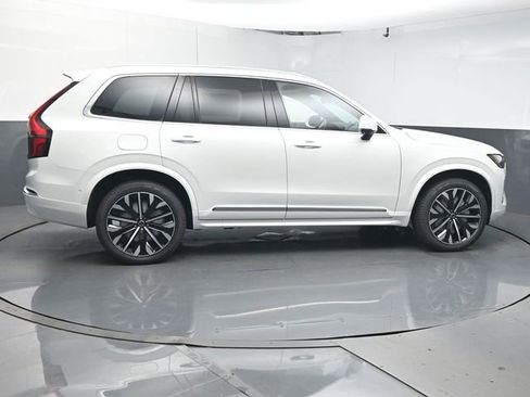 Used 2026 Volvo XC90 B6 Plus w/ Protection Package Premier image 8