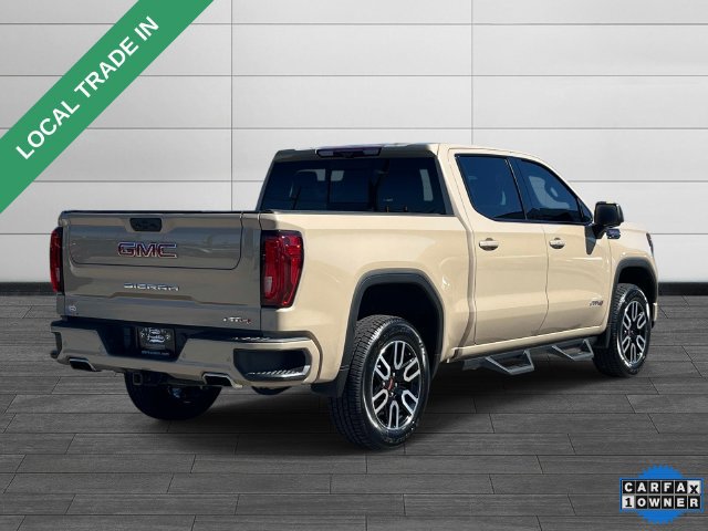 Used 2023 GMC Sierra 1500 AT4 w/ Technology Package AWD/4WD image 3