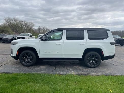 New 2026 Jeep Grand Wagoneer 4WD image 12