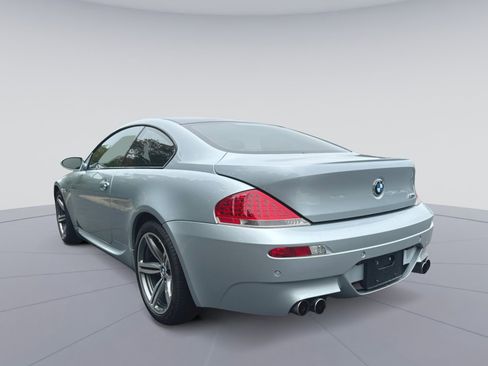 Used 2006 BMW M6 Coupe RWD image 26