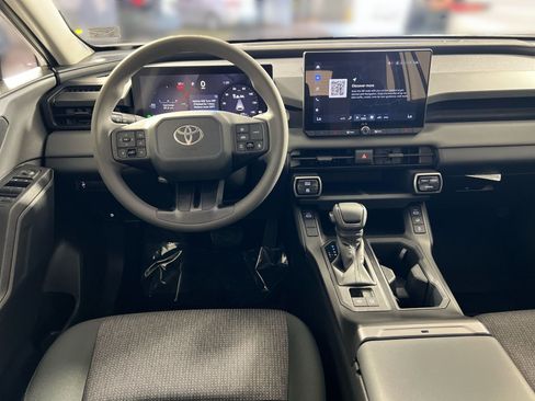 Used 2026 Toyota RAV4 LE AWD/4WD image 24