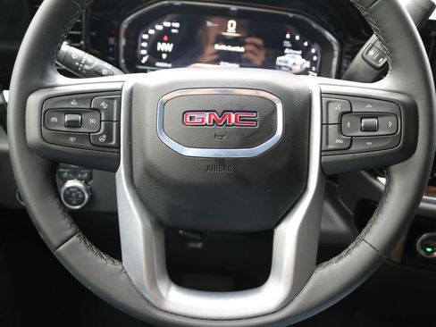 Used 2024 GMC Sierra 1500 Elevation w/ X31 Off-Road Package AWD/4WD image 22